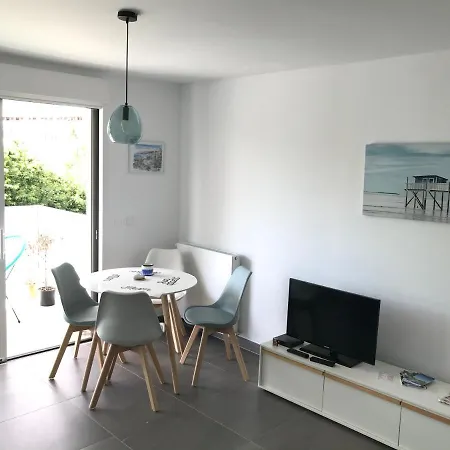 Apartment A Nice