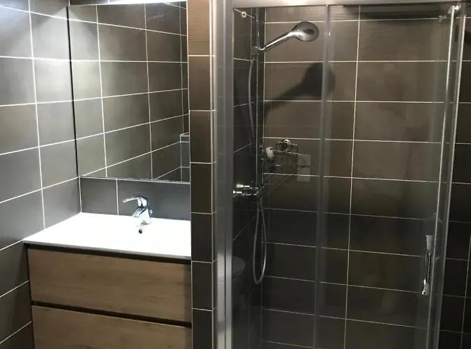 شقة A *
